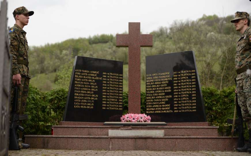 Tužna godišnjica: 29 godina od zločina nad Hrvatima u Trusini